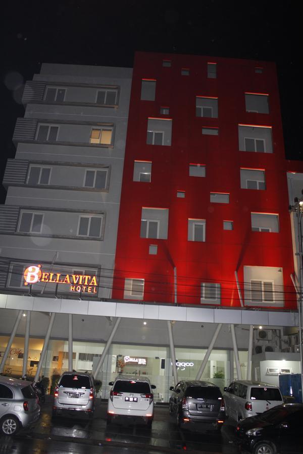 Bella Vita Hotel Kupang  Exterior photo